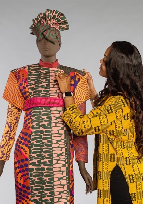 LaDyra Research Picture 1 Placeholder Image