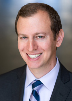 Scott Abrahams Headshot