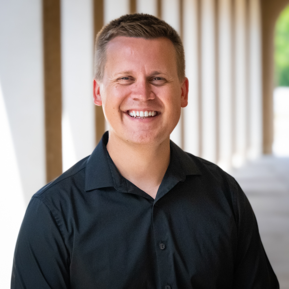 image of simon holoweiko image of simon holoweiko