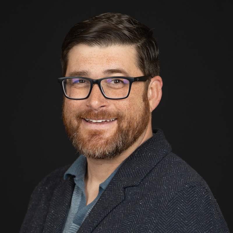 Headshot of Will Mari